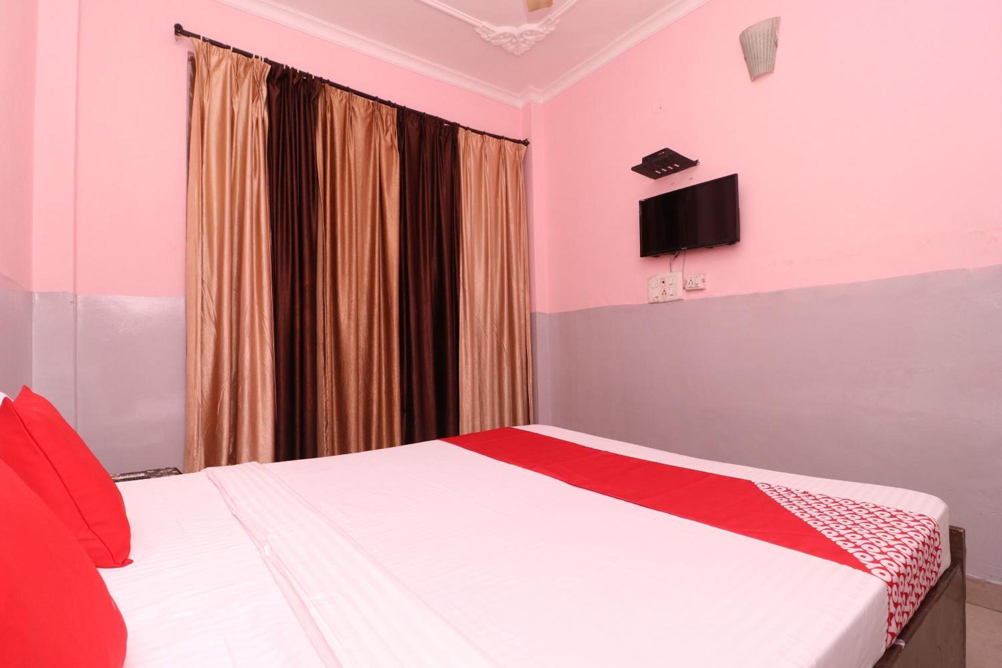 โอโย 35920 อโศก เรซิเดนซี Hotel จัณฑีครห์ ภายนอก รูปภาพ